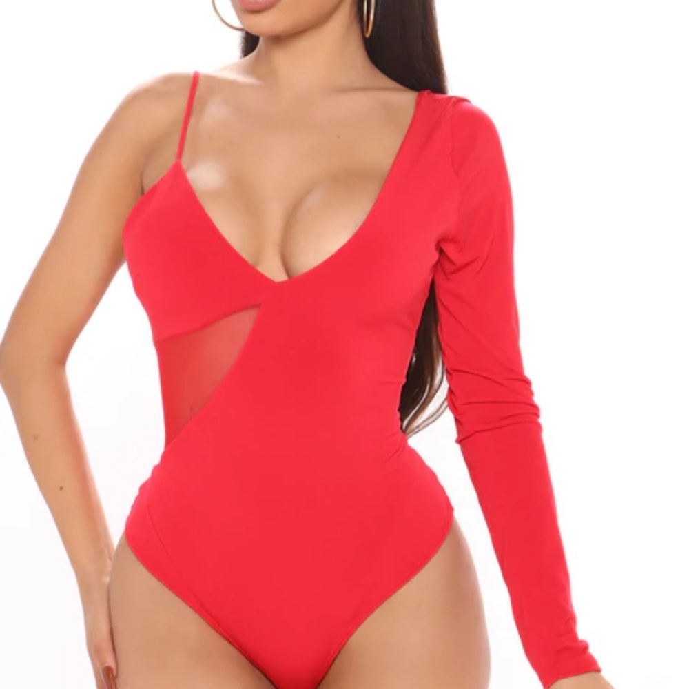 One shoulder bodysuit